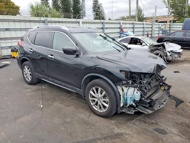 Photo 4 from auction – 2019 NISSAN ROGUE S with VIN 5N1AT2MTXKC794577