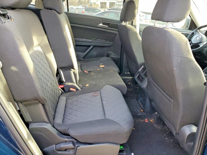 Photo 11 from auction – 2019 VOLKSWAGEN ATLAS with VIN 1V2AP2CA9KC514008
