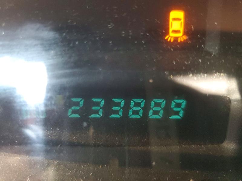 Photo 9 from auction – 2003 TOYOTA AVALON with VIN 4T1BF28B03U332280