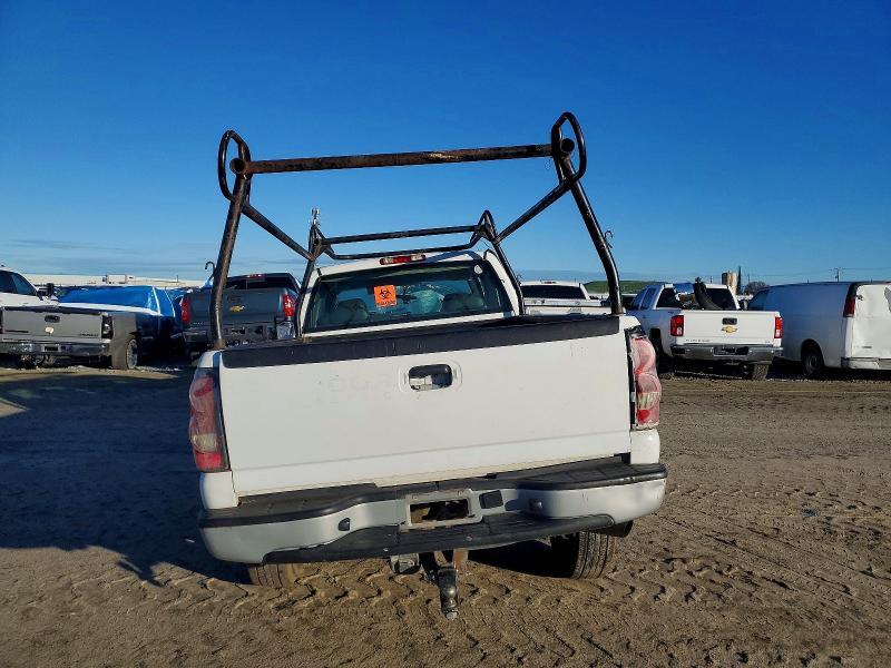 Photo 6 from auction – 2006 CHEVROLET SILVERADO with VIN 1GCHC29U56E259879