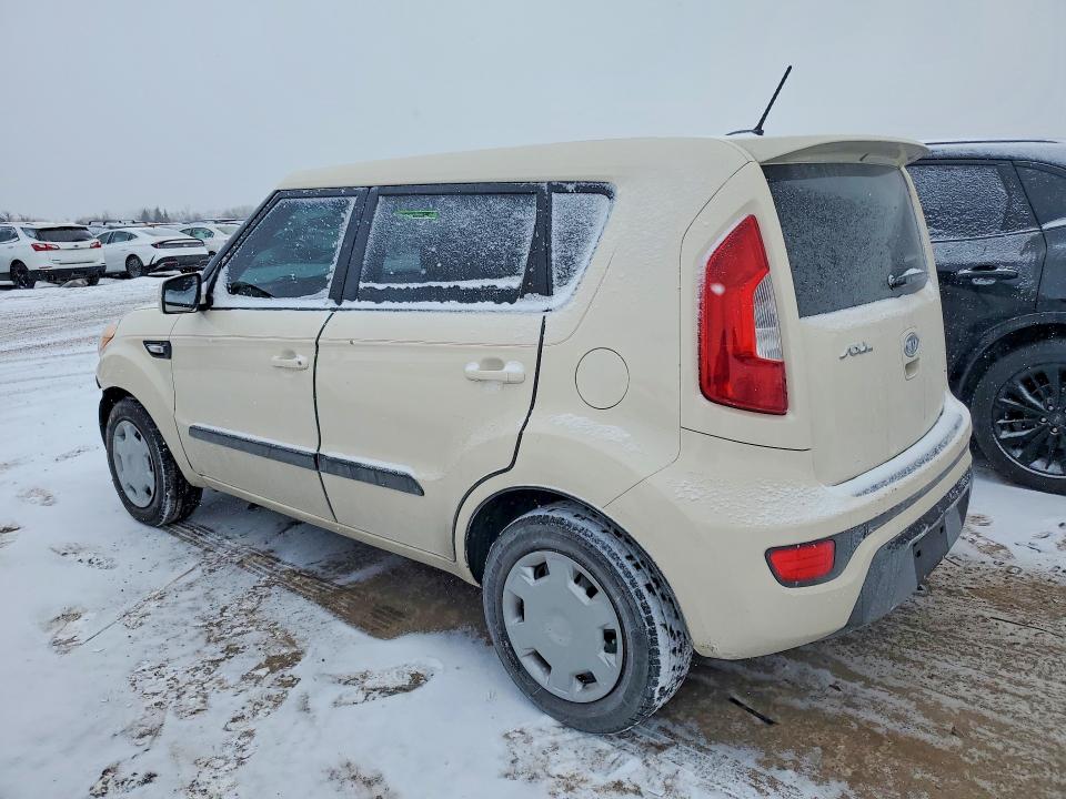 Photo 2 from auction – 2012 KIA SOUL with VIN KNDJT2A56C7471583