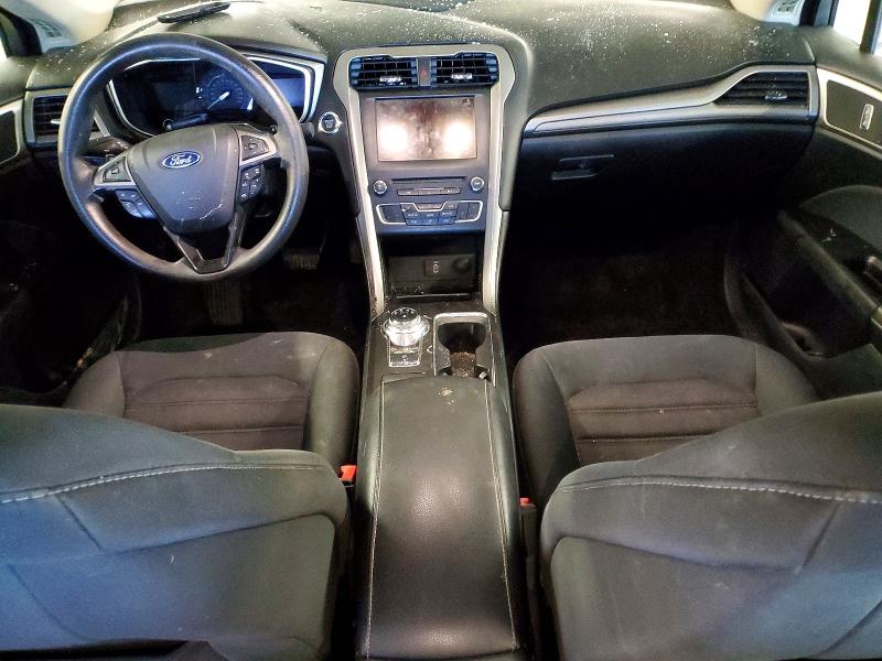 Photo 8 from auction – 2017 FORD FUSION with VIN 3FA6P0HD4HR298860