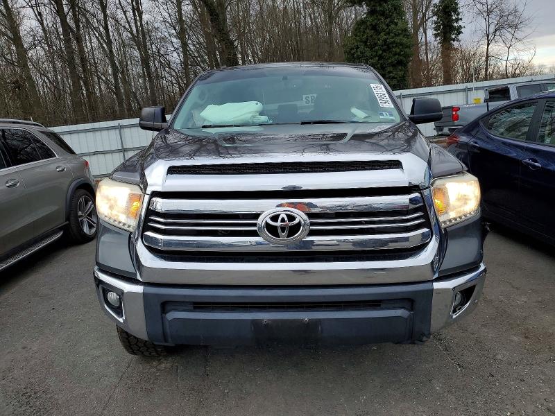 Photo 5 from auction – 2016 TOYOTA TUNDRA with VIN 5TFEW5F12GX197899