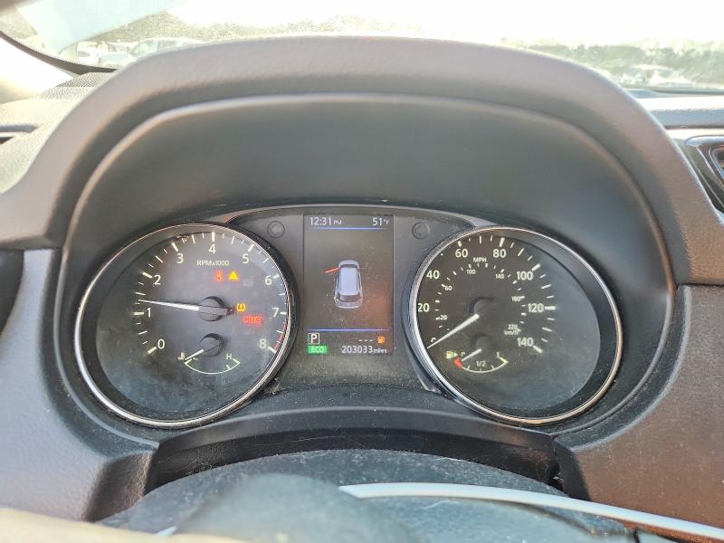 Photo 9 from auction – 2018 NISSAN ROGUE with VIN KNMAT2MTXJP545269