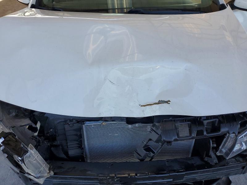 Photo 11 from auction – 2018 KIA FORTE LX with VIN 3KPFK4A71JE270273