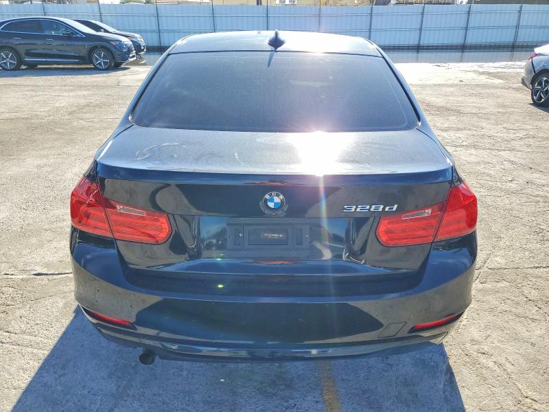 Photo 6 from auction – 2014 BMW 328 D with VIN WBA3D3C5XEK155397