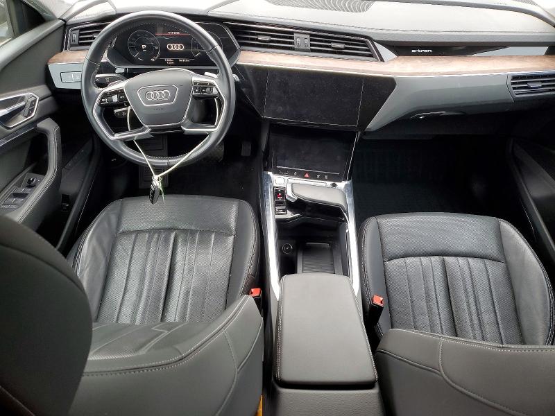 Photo 8 from auction – 2019 AUDI E-TRON PRE with VIN WA1LAAGE6KB020451