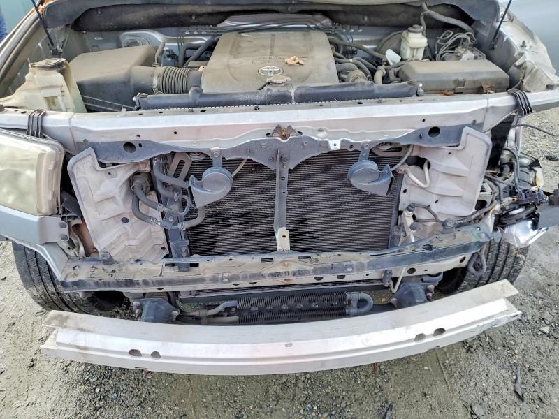 Photo 11 from auction – 2010 TOYOTA TUNDRA DOU with VIN 5TFTY5F10AX006960