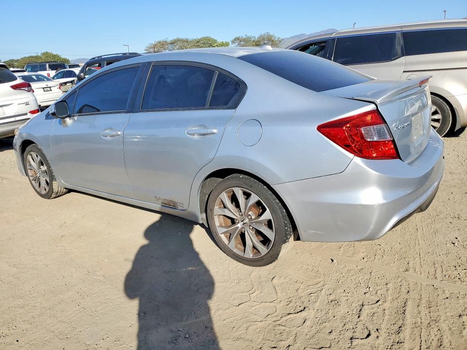 Photo 2 from auction – 2012 HONDA CIVIC SI with VIN 2HGFB6E55CH702005