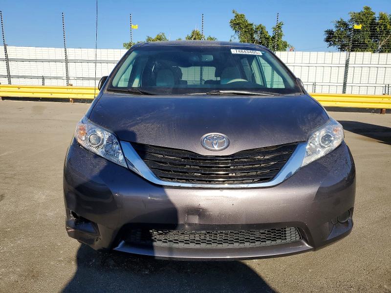 Photo 5 from auction – 2011 TOYOTA SIENNA LE with VIN 5TDKK3DC4BS013021