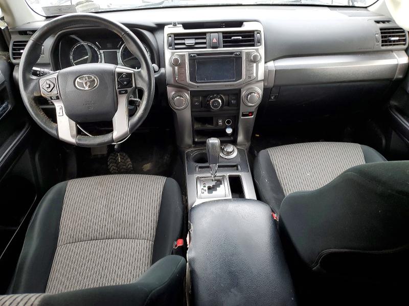 Photo 8 from auction – 2018 TOYOTA 4RUNNER SR with VIN JTEBU5JR0J5485893