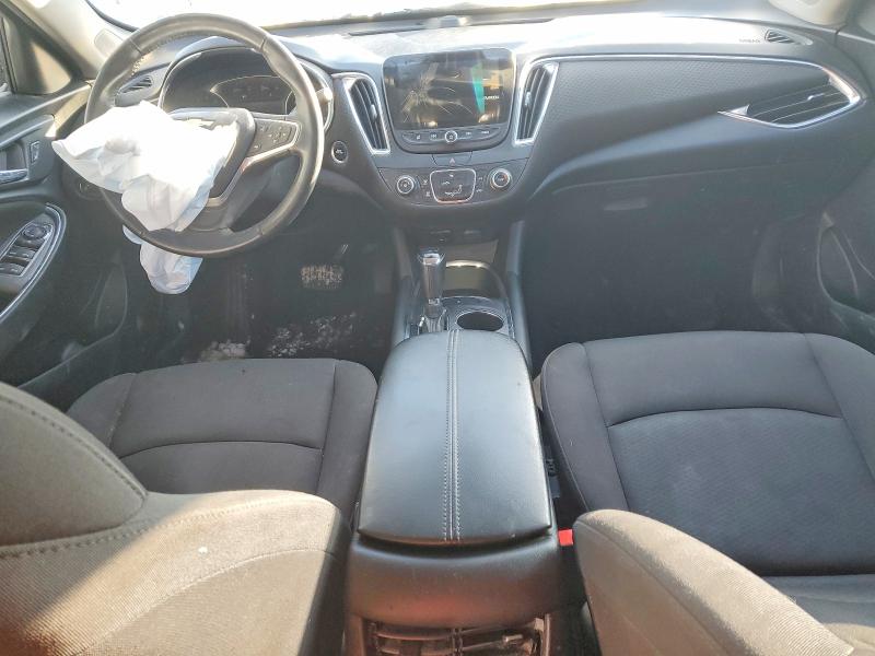Photo 8 from auction – 2018 CHEVROLET MALIBU with VIN 1G1ZD5ST1JF287887
