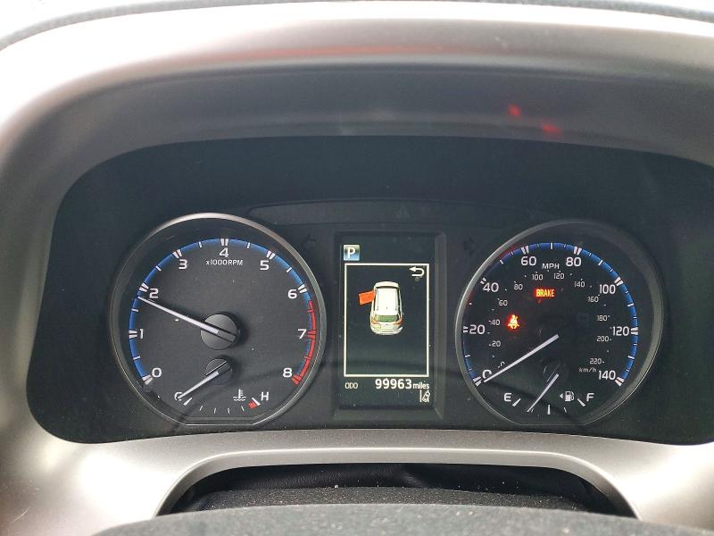 Photo 9 from auction – 2018 TOYOTA RAV4 LE with VIN JTMBFREV9JD256860