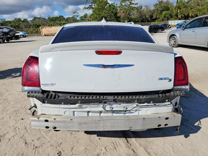 Photo 6 from auction – 2020 CHRYSLER 300 with VIN 2C3CCABT6LH180641