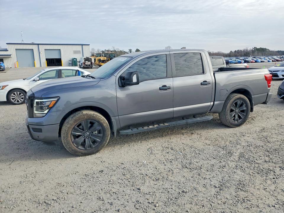 NISSAN TITAN SV 2024 with VIN 1N6AA1EF3RN102183 - Photo from auction