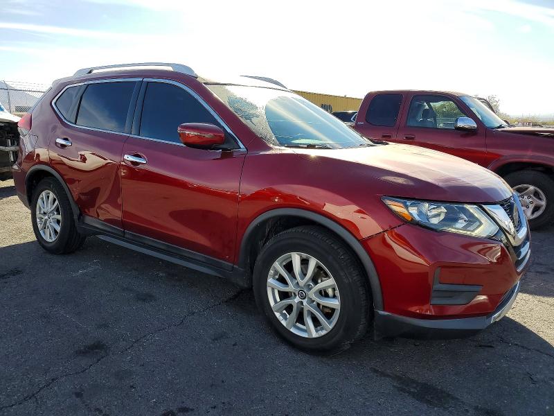 Photo 4 from auction – 2018 NISSAN ROGUE S with VIN 5N1AT2MT1JC705347
