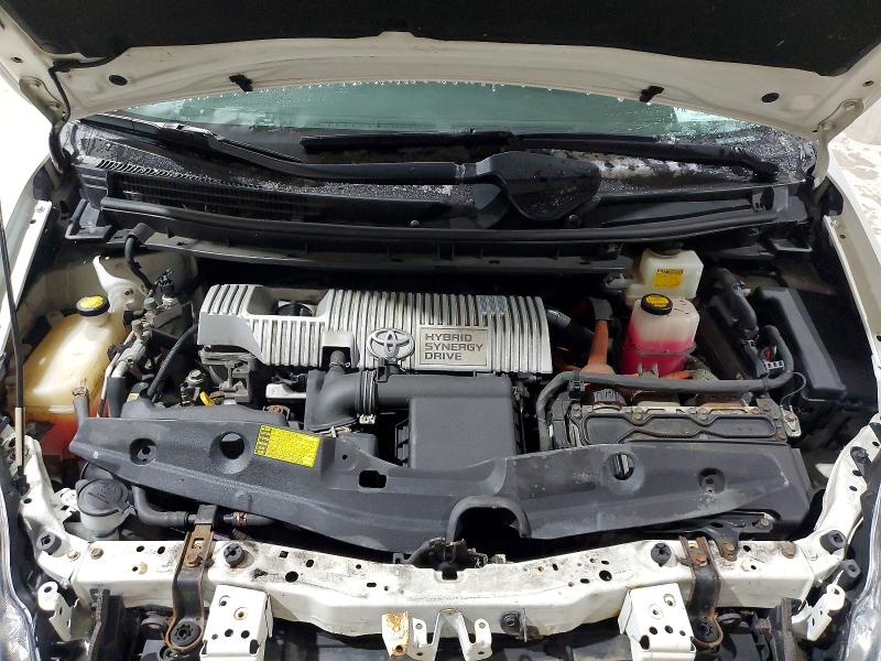 Photo 11 from auction – 2013 TOYOTA PRIUS with VIN JTDKN3DU6D5640876