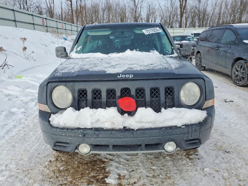 Photo 5 from auction – 2012 JEEP PATRIOT with VIN 1C4NJPFA7CD690497