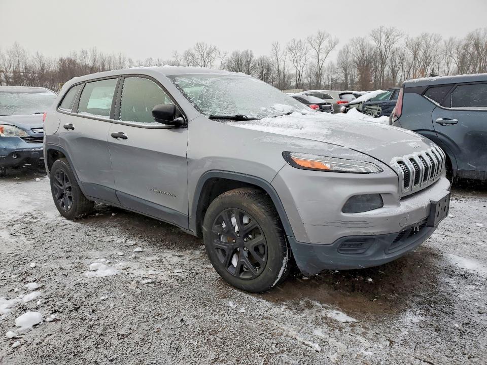 Photo 4 from auction – 2014 JEEP CHEROKEE S with VIN 1C4PJMAB8EW162465