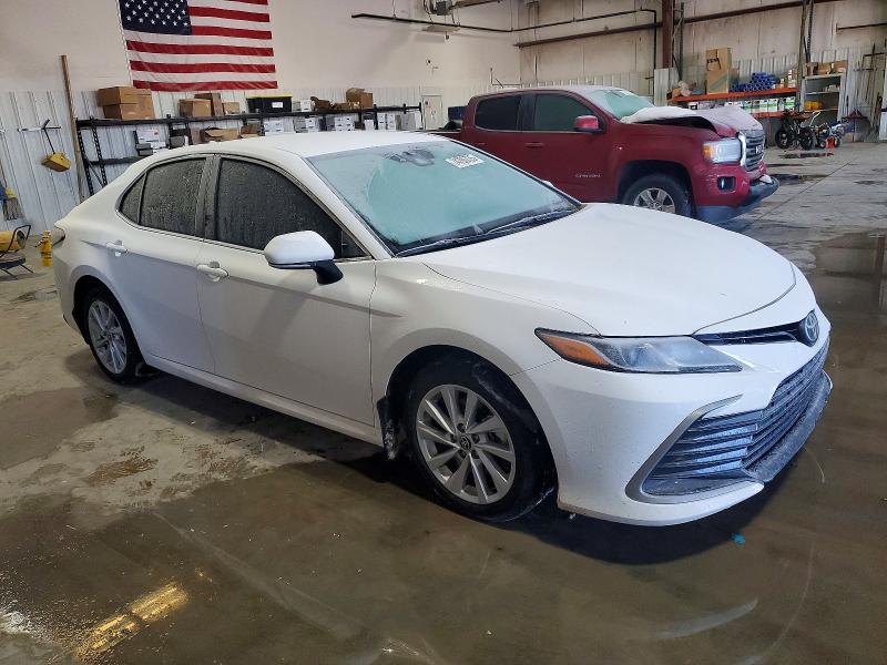 Photo 4 from auction – 2023 TOYOTA CAMRY with VIN 4T1R11AK2PU723583