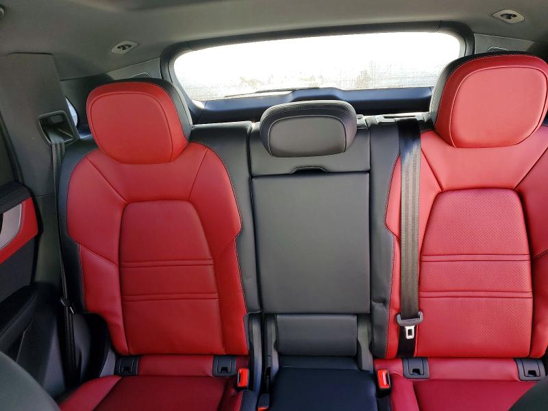 Photo 10 from auction – 2025 PORSCHE CAYENNE with VIN WP1AA2AY9SDA04141
