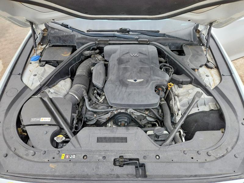 Photo 11 from auction – 2017 GENESIS G80 BASE with VIN KMHGN4JE9HU204149