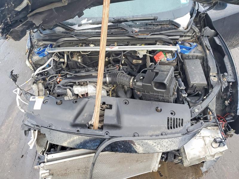 Photo 11 from auction – 2016 HONDA CIVIC with VIN 2HGFC1F3XGH646937