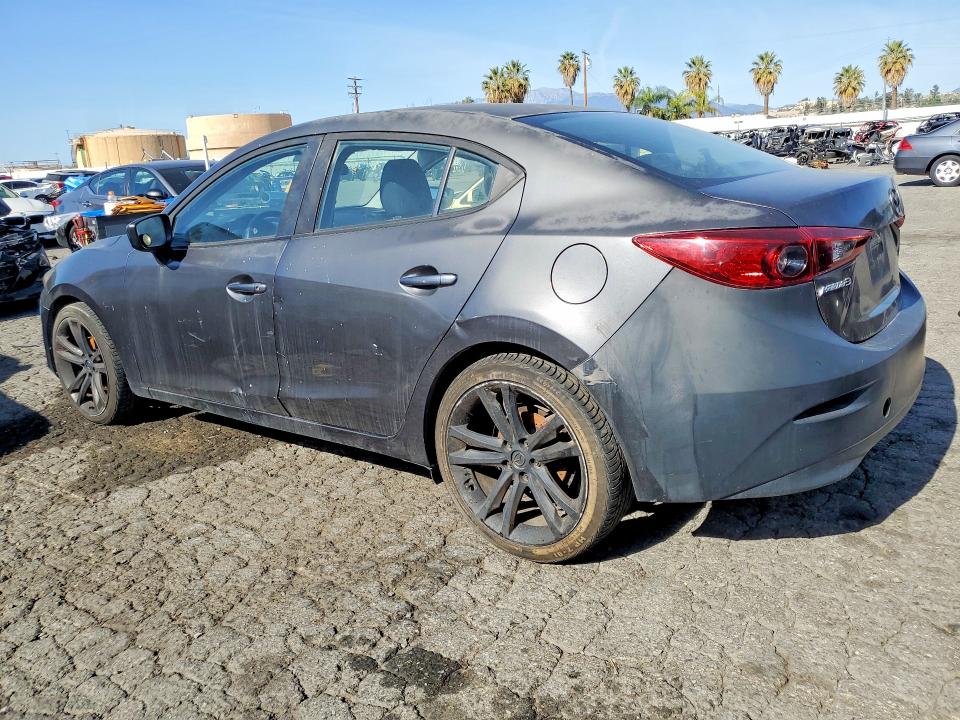 Photo 2 from auction – 2016 MAZDA 3 SPORT with VIN JM1BM1T77G1290964
