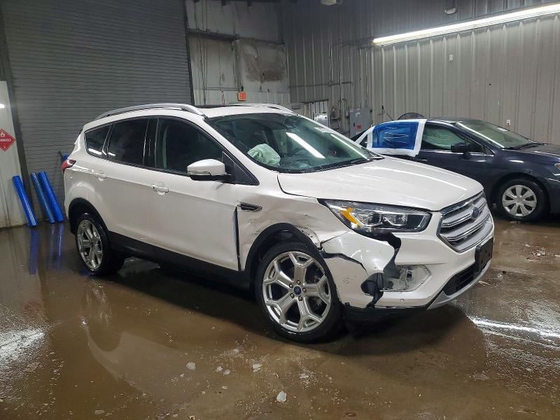 Photo 4 from auction – 2019 FORD ESCAPE TIT with VIN 1FMCU9J96KUA75554