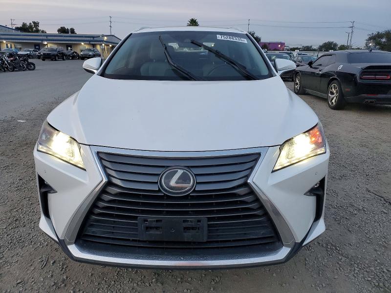 Photo 5 from auction – 2017 LEXUS RX with VIN 2T2ZZMCA9HC070893