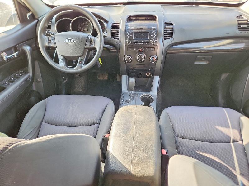 Photo 8 from auction – 2011 KIA SORENTO BA with VIN 5XYKTDA19BG087778