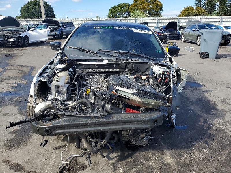 Photo 5 from auction – 2018 VOLKSWAGEN JETTA with VIN 3VWDB7AJ1JM223879