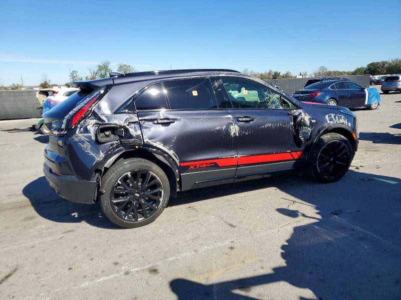 Photo 3 from auction – 2022 CADILLAC XT4 with VIN 1GYFZER49NF122020