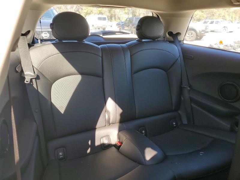 Photo 10 from auction – 2018 MINI COOPER with VIN WMWXP5C51J3C65489