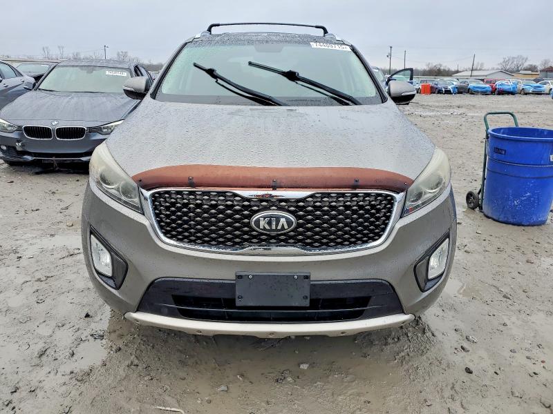 Photo 5 from auction – 2016 KIA SORENTO with VIN 5XYPK4A53GG080246