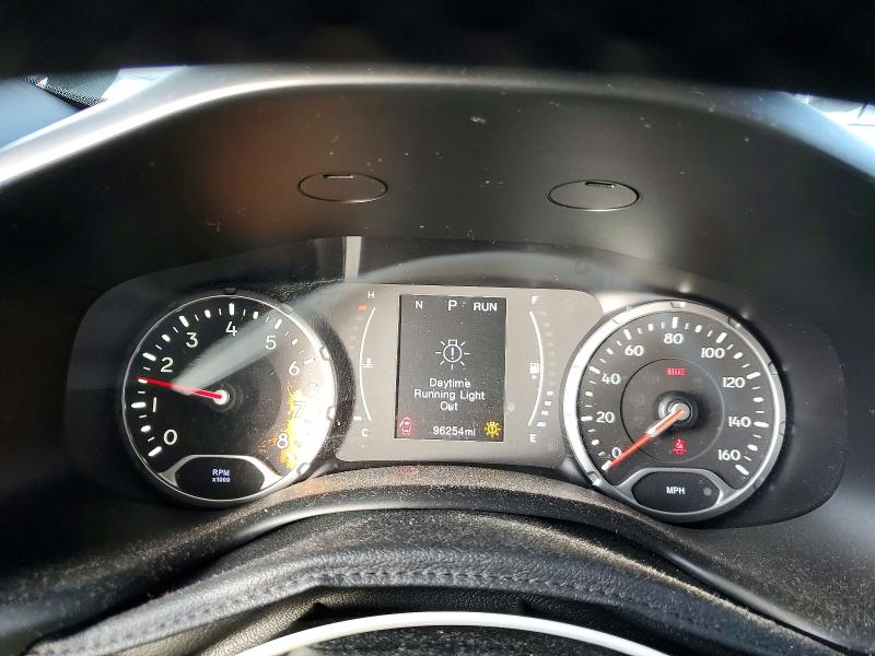 Photo 9 from auction – 2018 JEEP RENEGADE L with VIN ZACCJABB4JPH62368