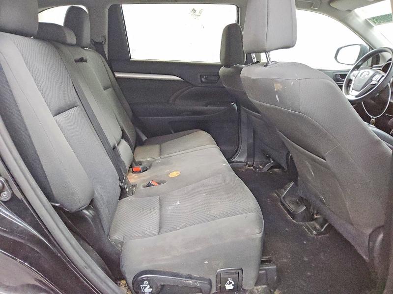 Photo 11 from auction – 2016 TOYOTA HIGHLANDER with VIN 5TDBKRFH2GS347552
