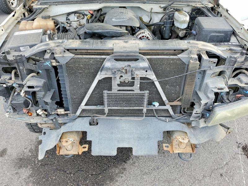 Photo 11 from auction – 2004 CHEVROLET SILVERADO with VIN 1GCEK19T94E299029