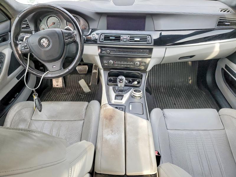 Photo 8 from auction – 2013 BMW M5 with VIN WBSFV9C56DC772717
