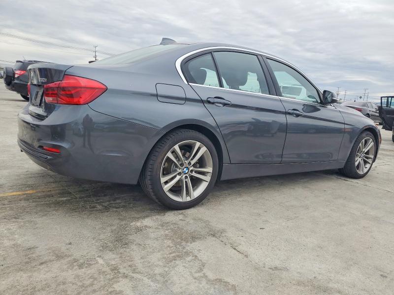 Photo 3 from auction – 2017 BMW 330 with VIN WBA8B9C51HK675751