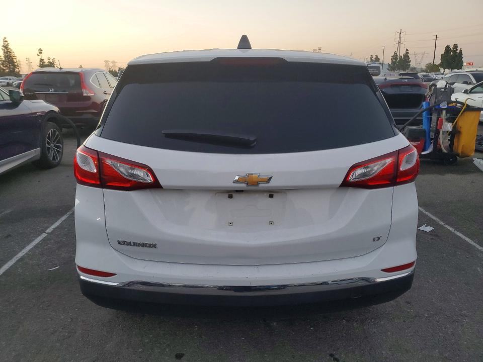 Photo 6 from auction – 2018 CHEVROLET EQUINOX with VIN 2GNAXJEV0J6192465