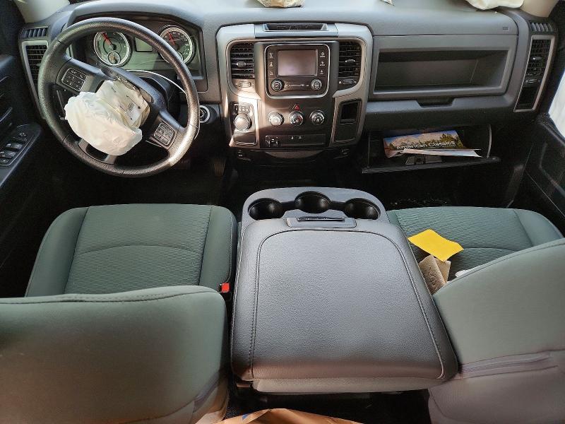 Photo 8 from auction – 2016 RAM 1500 with VIN 1C6RR6KG0GS389030