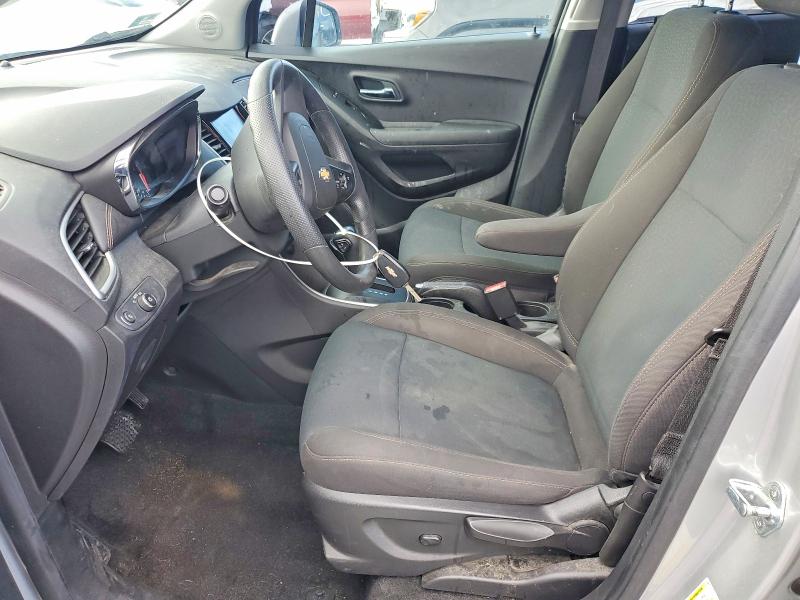 Photo 7 from auction – 2020 CHEVROLET TRAX LS with VIN KL7CJKSB5LB016236