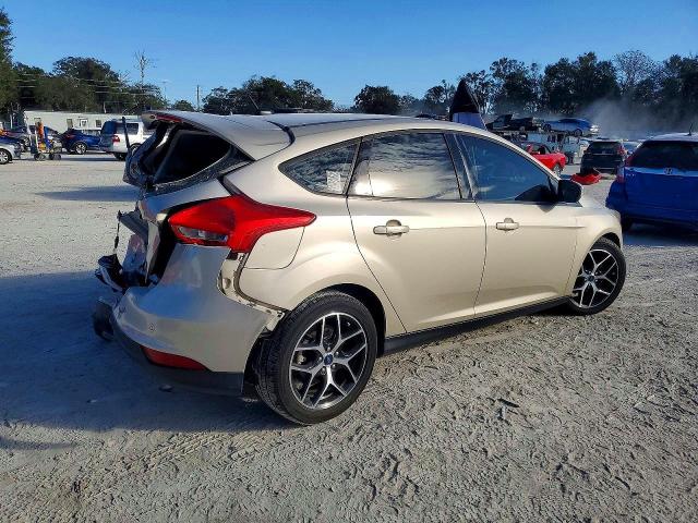 Photo 3 from auction – 2017 FORD FOCUS with VIN 1FADP3M21HL262443