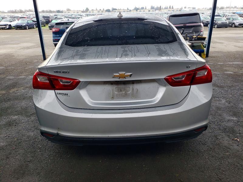 Photo 6 from auction – 2018 CHEVROLET MALIBU with VIN 1G1ZD5ST0JF261345