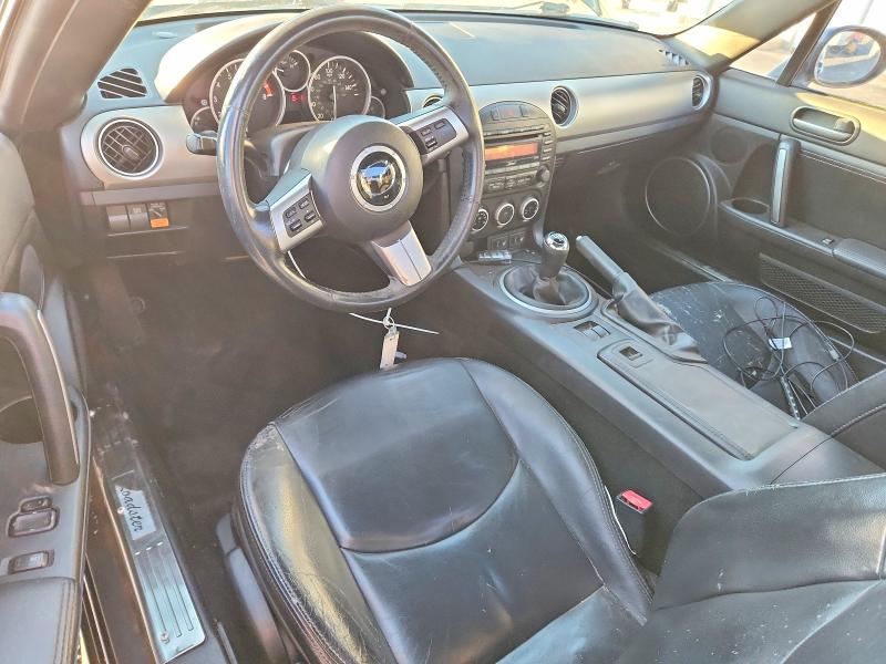 Photo 8 from auction – 2010 MAZDA MX-5 MIATA with VIN JM1NC2FFXA0210496
