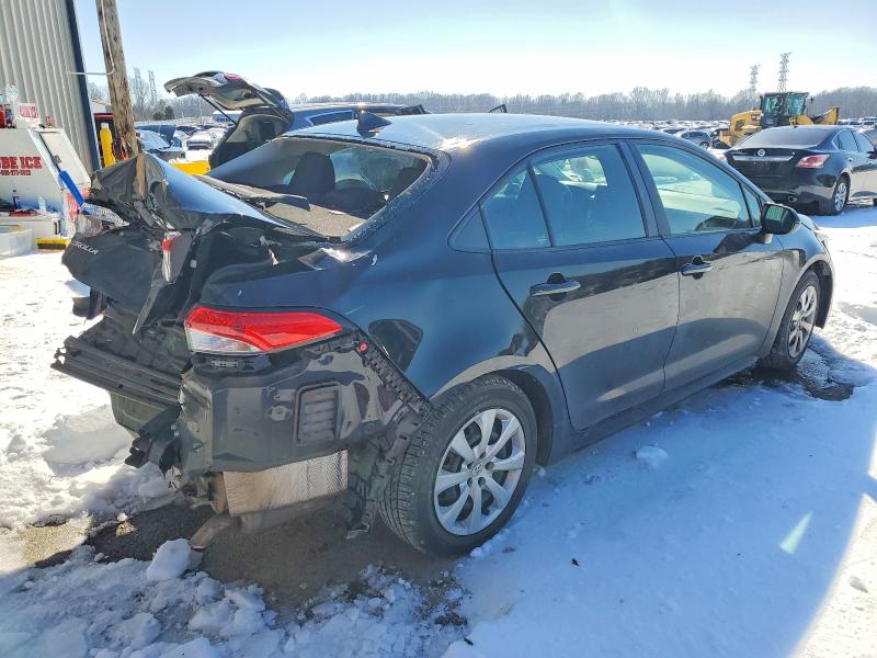 Photo 3 from auction – 2023 TOYOTA COROLLA LE with VIN 5YFB4MDE7PP059055