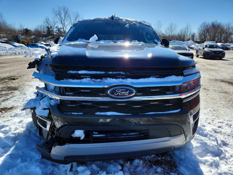 Photo 5 from auction – 2024 FORD EXPEDITION with VIN 1FMJU2A81REB13962