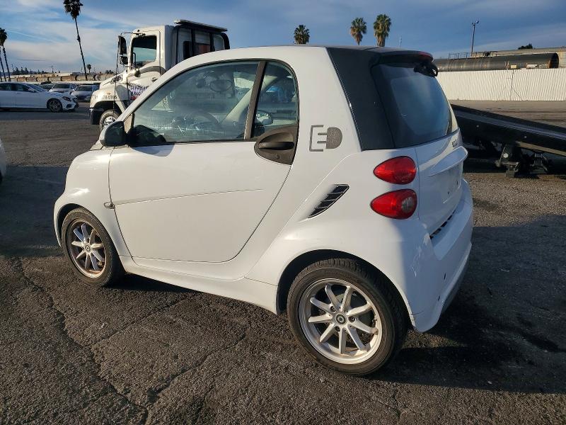 Photo 2 from auction – 2016 SMART FORTWO with VIN WMEEJ9AAXGK845484