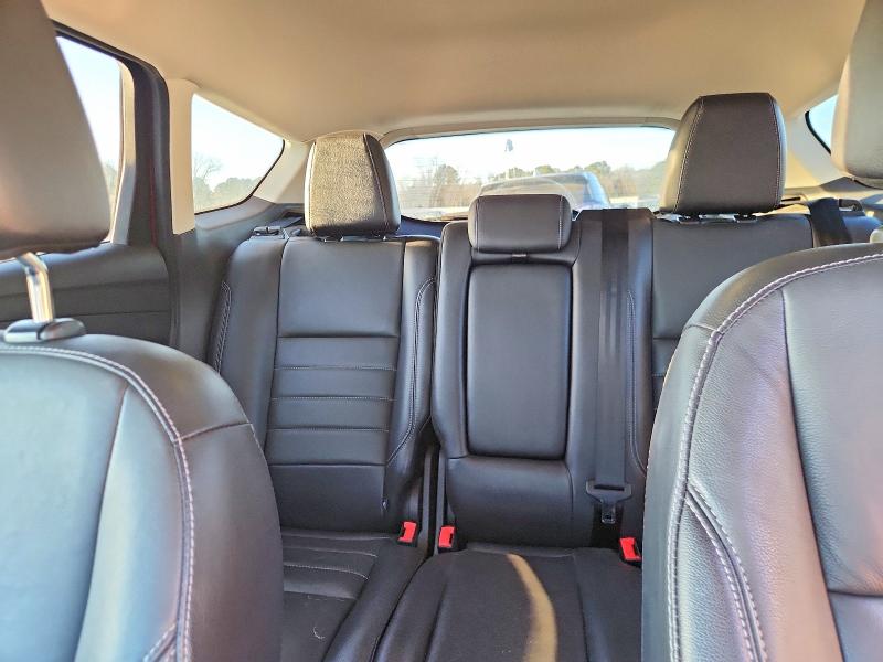Foto 10 de la subasta – 2016 FORD ESCAPE con VIN 1FMCU0JX2GUB57492